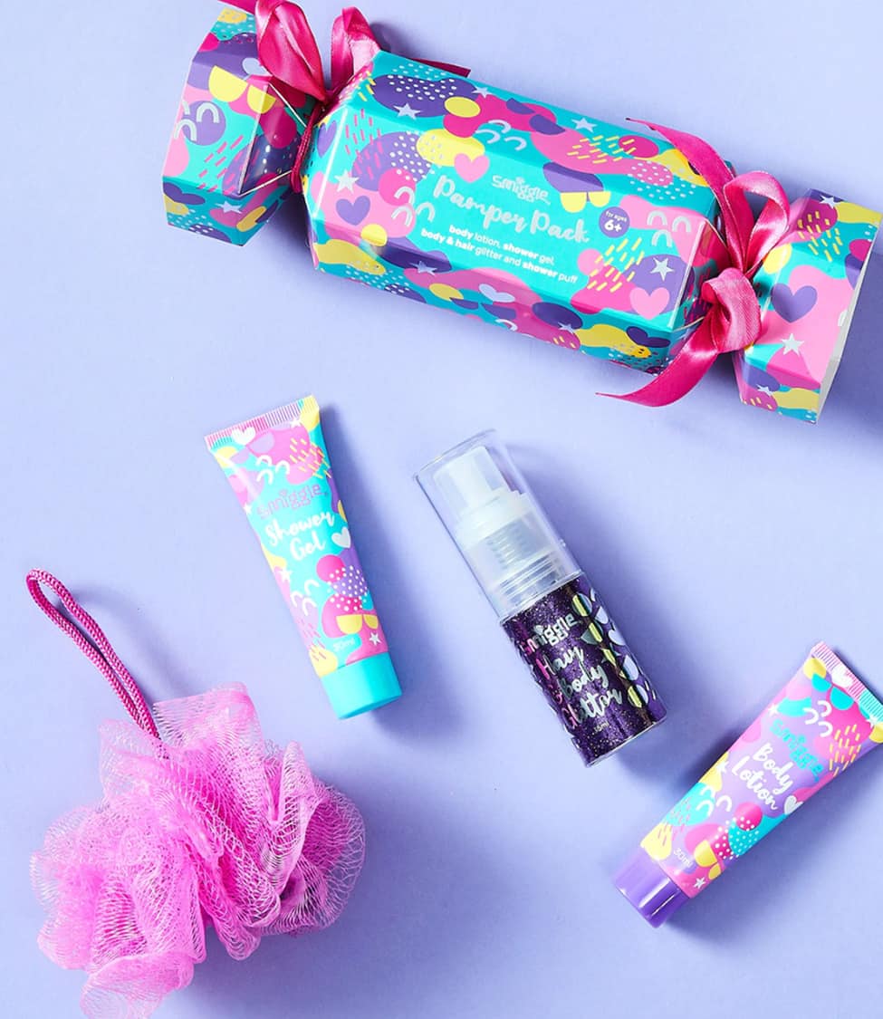 Glam Pamper Cracker & Calendar Bundle