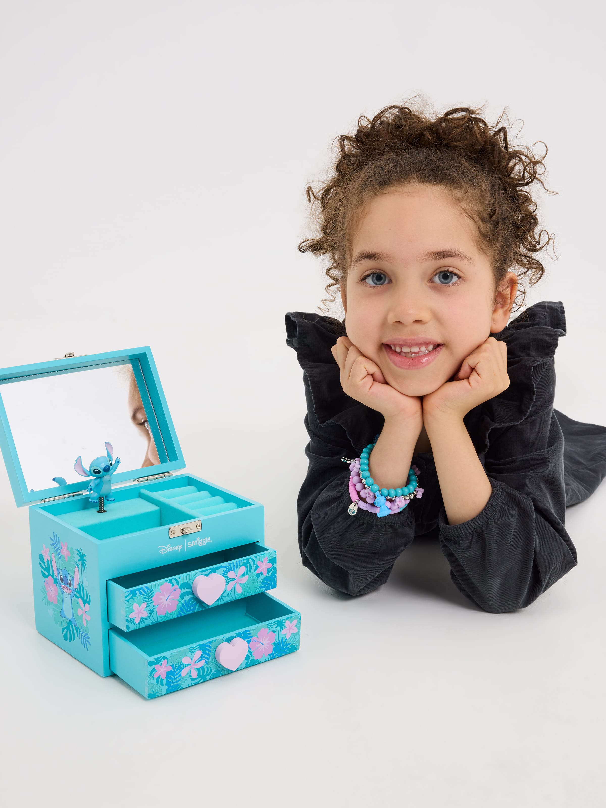 Image for Stitch Jewellery Music Box from Smiggle