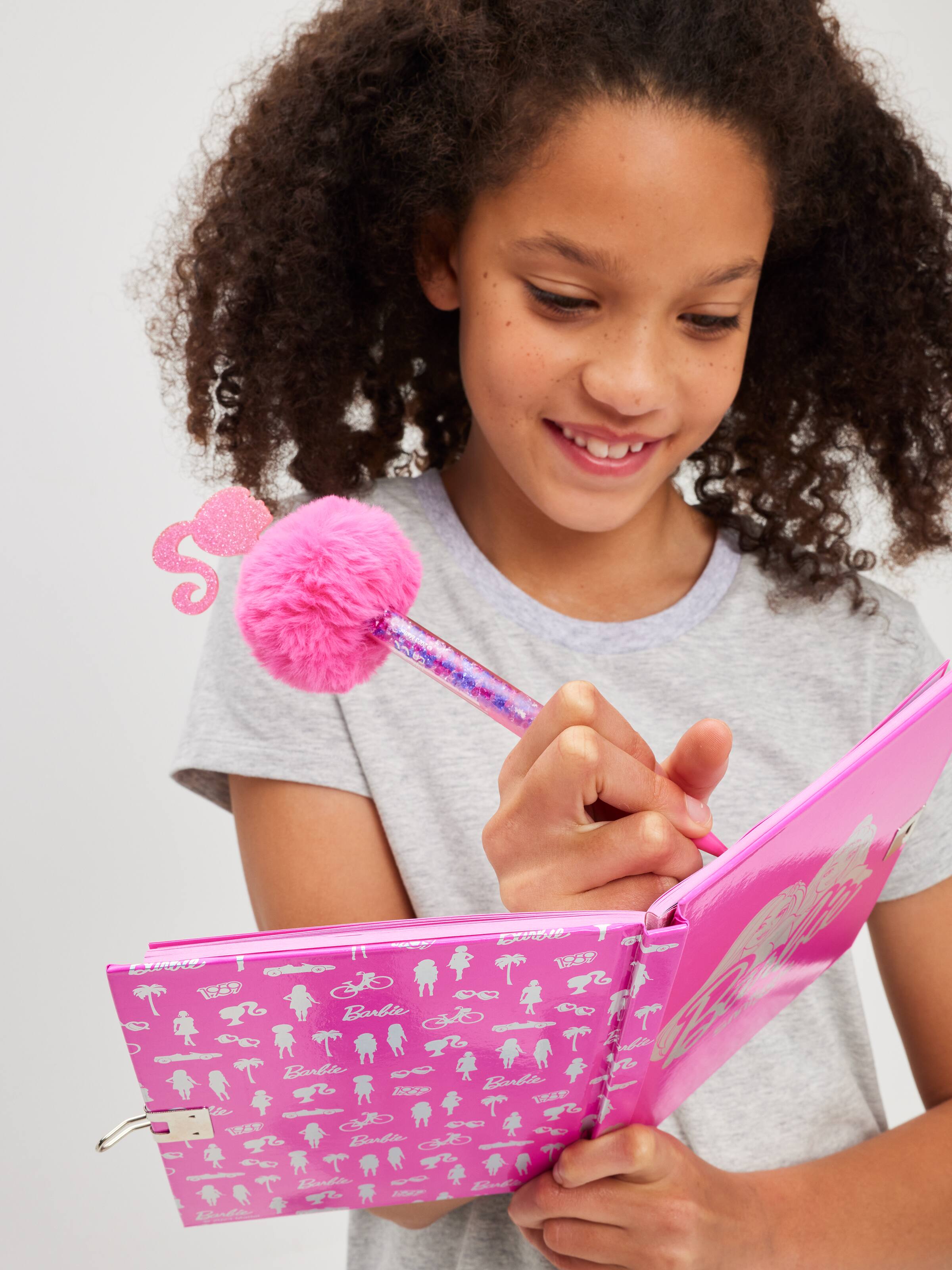 Image for Barbie Fluffy Pen from Smiggle